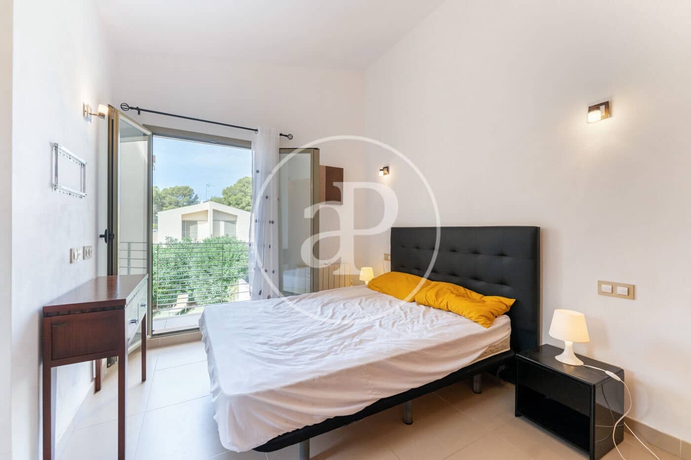 3 bedroom Villa for rent in Puig de Ros with pool - € 2,900 (Ref: 10047375)