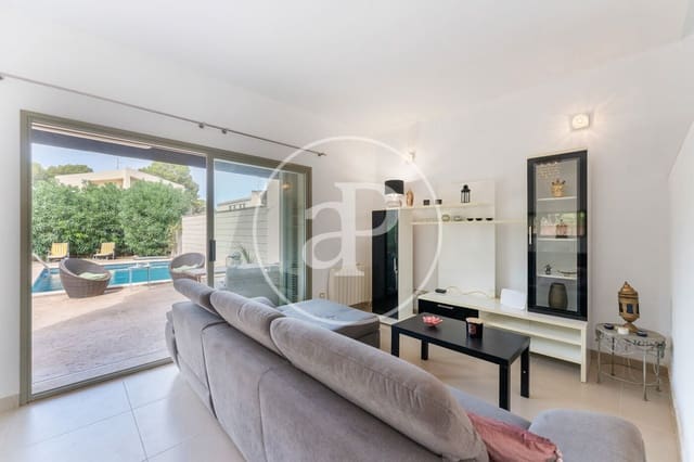3 soverom Villa til leie i Puig de Ros, Llucmajor med svømmebasseng - € 2 900 (Ref: 10047375)