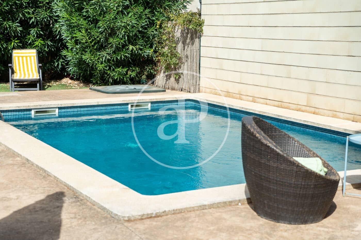 3 bedroom Villa for rent in Puig de Ros with pool - € 2,900 (Ref: 10047375)