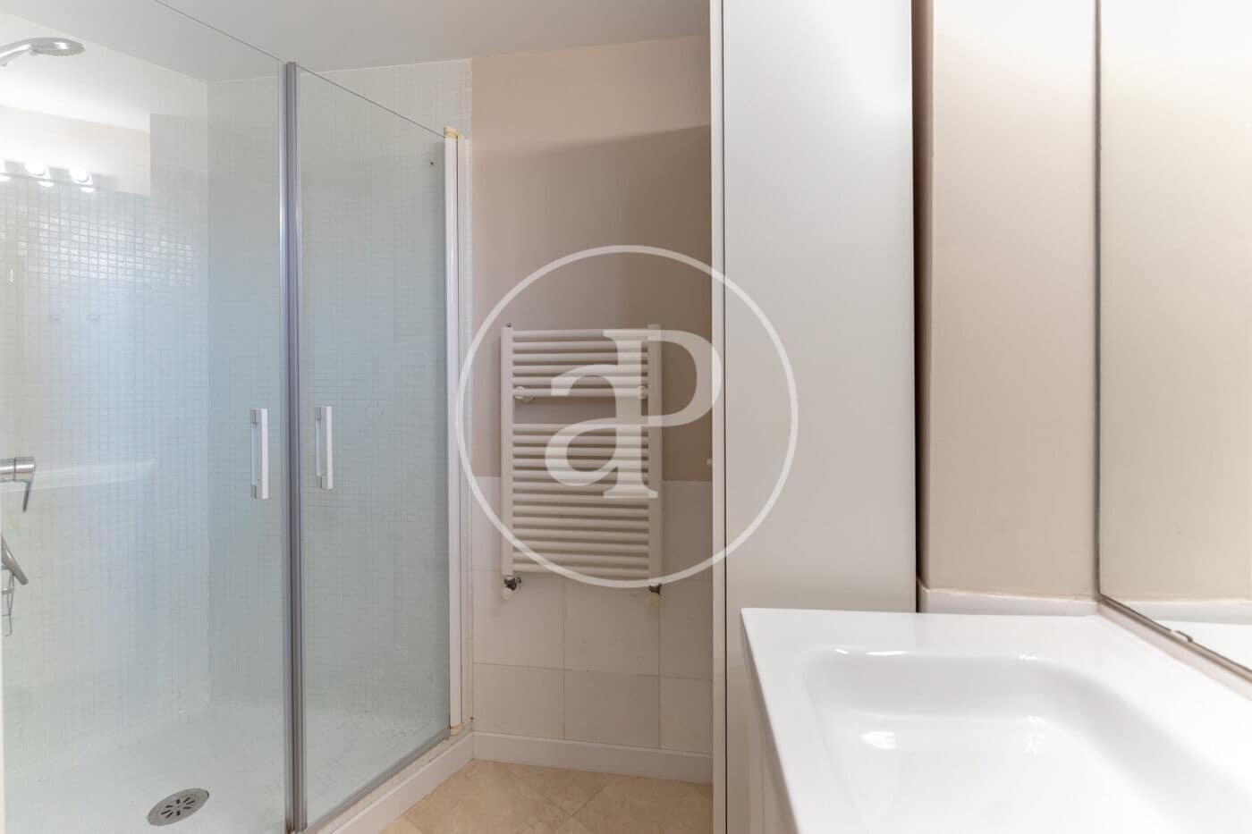3 Zimmer Penthouse zu vermieten in Palma de Mallorca mit Pool Garage - 2.900 € (Ref: 10049353)