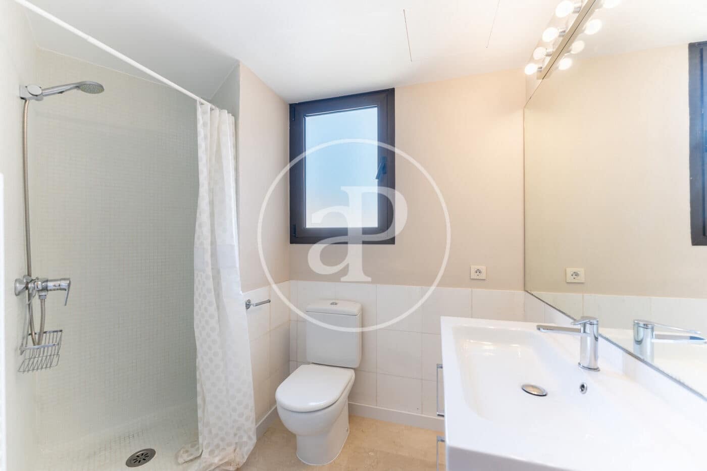 3 Zimmer Penthouse zu vermieten in Palma de Mallorca mit Pool Garage - 2.900 € (Ref: 10049353)