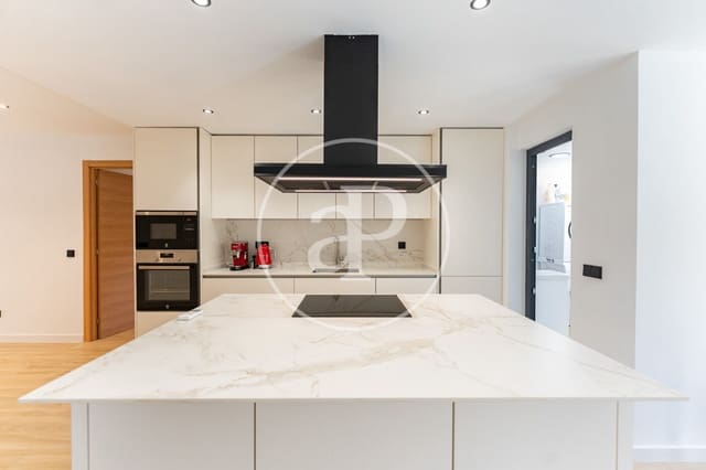 2 sypialnia Apartament do wynajęcia w Marques de la Fonsanta, Palma de Mallorca z garażem - 1 800 € (Ref: 10059188)