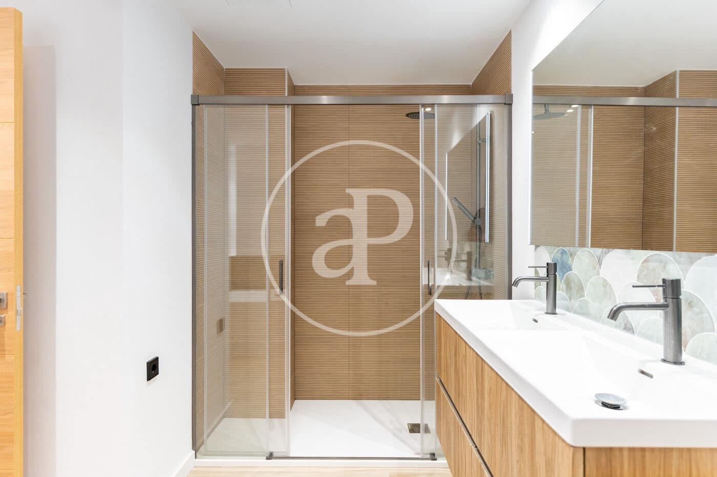 2 sypialnia Apartament do wynajęcia w Palma de Mallorca z garażem - 1 800 € (Ref: 10059188)
