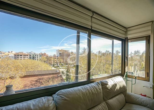 2 bedroom Apartment for sale in Plaça de Toros, Palma de Mallorca - € 420,000 (Ref: 10075575)