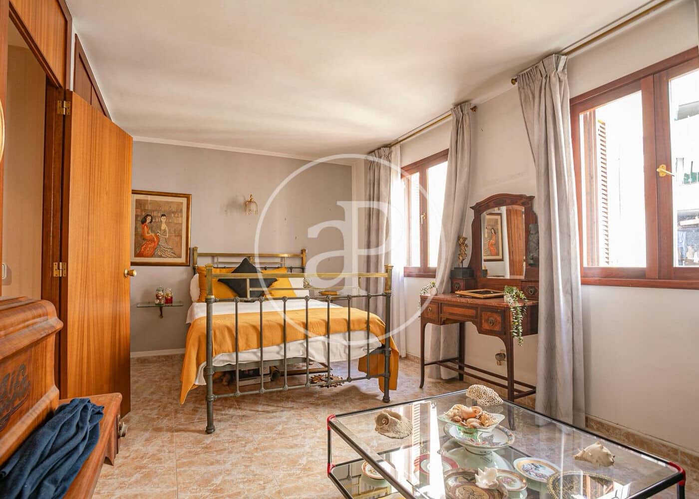 2 bedroom Apartment for sale in Palma de Mallorca - € 420,000 (Ref: 10075575)