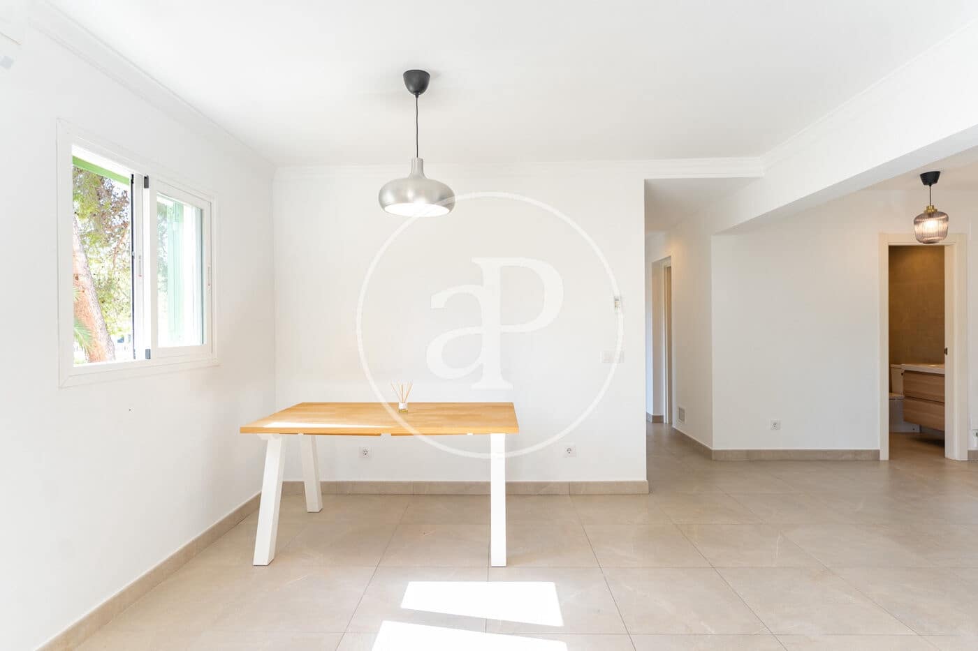 Appartement de 3 chambres à louer à Palmanova - 2 000 € (Ref: 10078193)