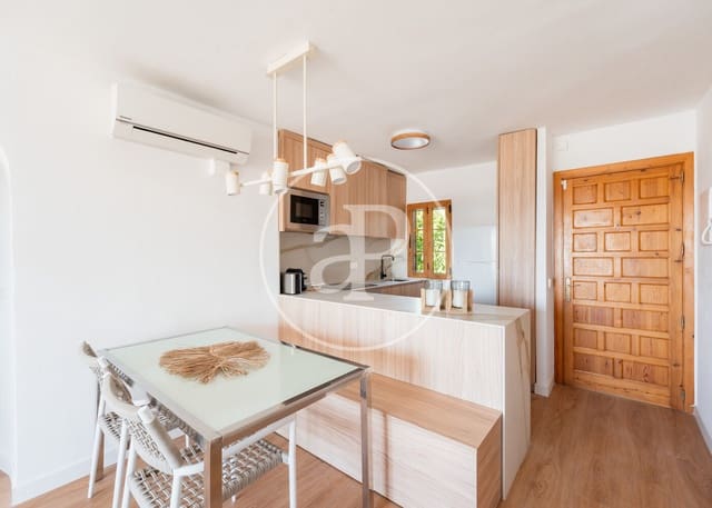 Appartement de 2 chambres à louer à Alcúdia avec piscine - 2 500 € (Ref: 10094527)