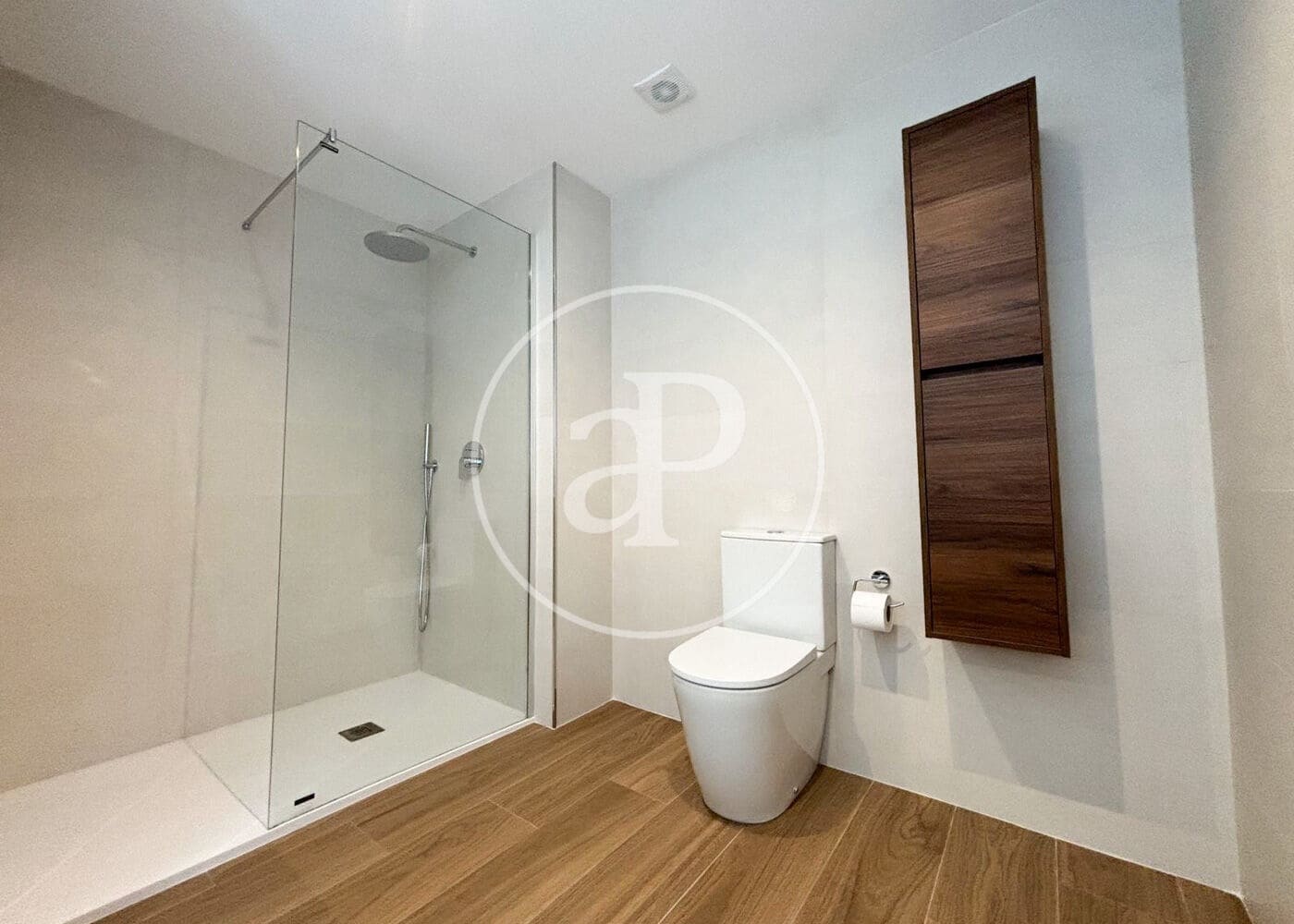 3 quarto Apartamento para arrendar em Palma de Mallorca - 3 000 € (Ref: 10094528)