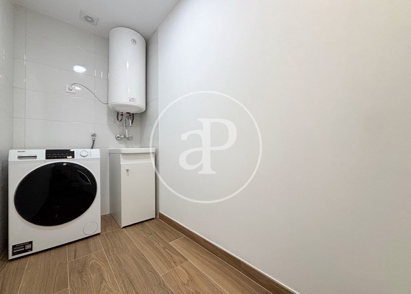 3 quarto Apartamento para arrendar em Palma de Mallorca - 3 000 € (Ref: 10094528)