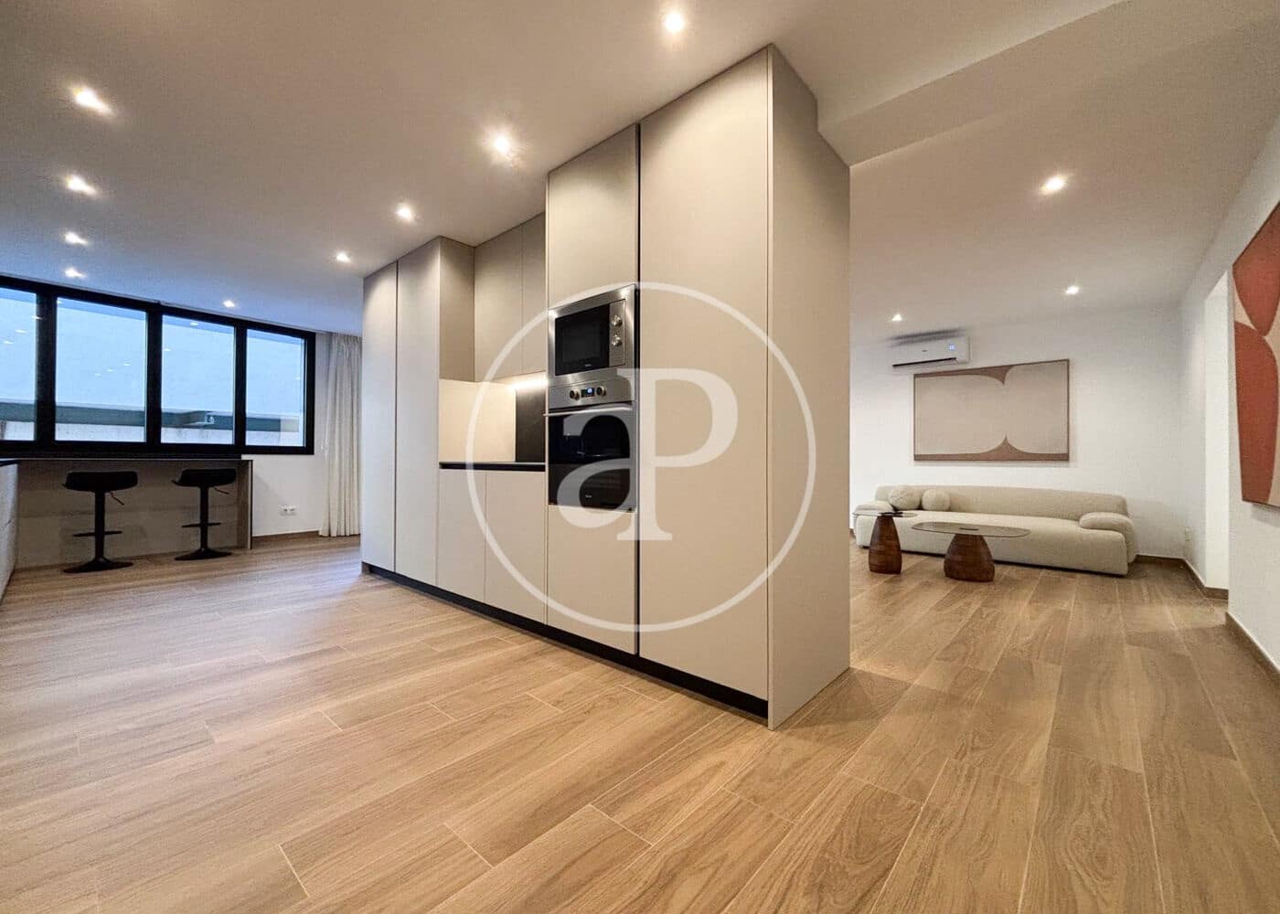 3 quarto Apartamento para arrendar em Palma de Mallorca - 3 000 € (Ref: 10094528)