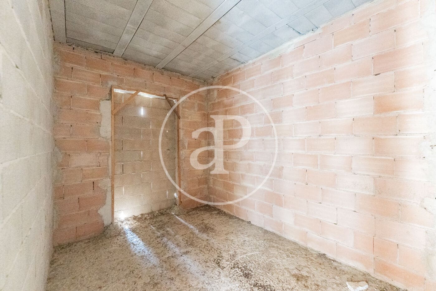Terreno Não Urbanizado para venda em Buger - 590 000 € (Ref: 10098306)