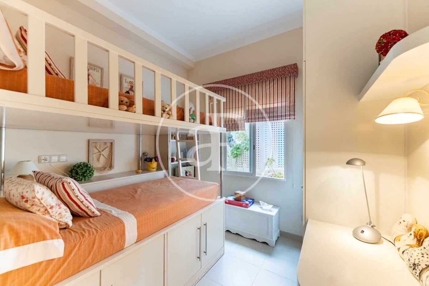 4 soverom Leilighet til leie i Puerto de Andratx - € 4 000 (Ref: 10100225)