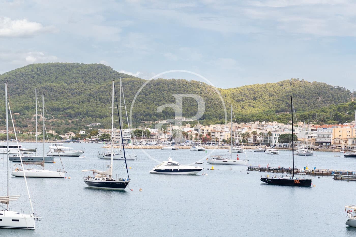 4 soverom Leilighet til leie i Puerto de Andratx - € 4 000 (Ref: 10100225)