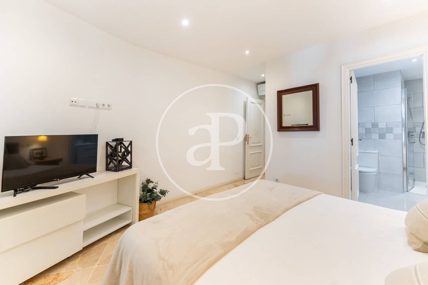 Apartamento de 4 habitaciones en Palma de Mallorca en alquiler con garaje - 3.300 € (Ref: 10115683)