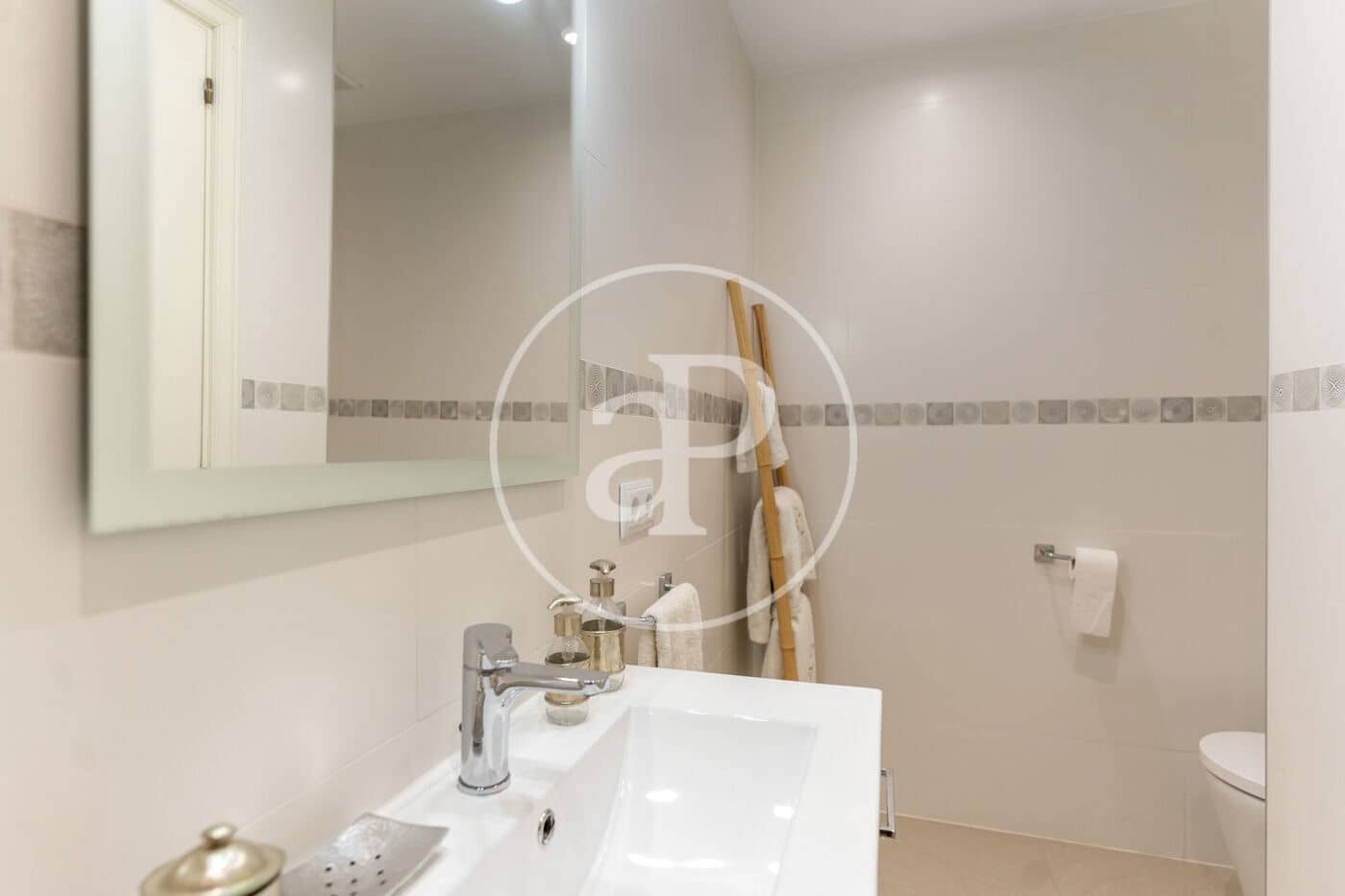 Apartamento de 4 habitaciones en Palma de Mallorca en alquiler con garaje - 3.300 € (Ref: 10115683)