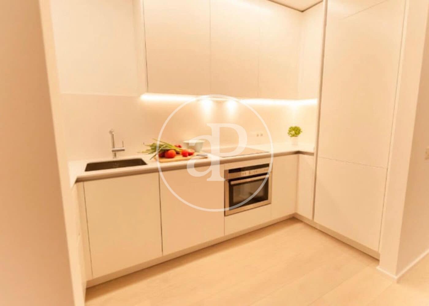 3 bedroom Penthouse for rent in Palma de Mallorca with pool - € 5,500 (Ref: 10115684)