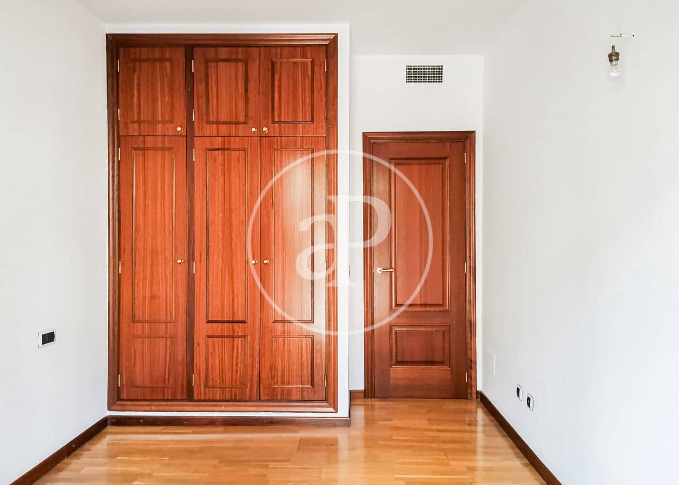 3 soveværelse Lejlighed til leje i Palma de Mallorca med garage - € 2.400 (Ref: 10115685)