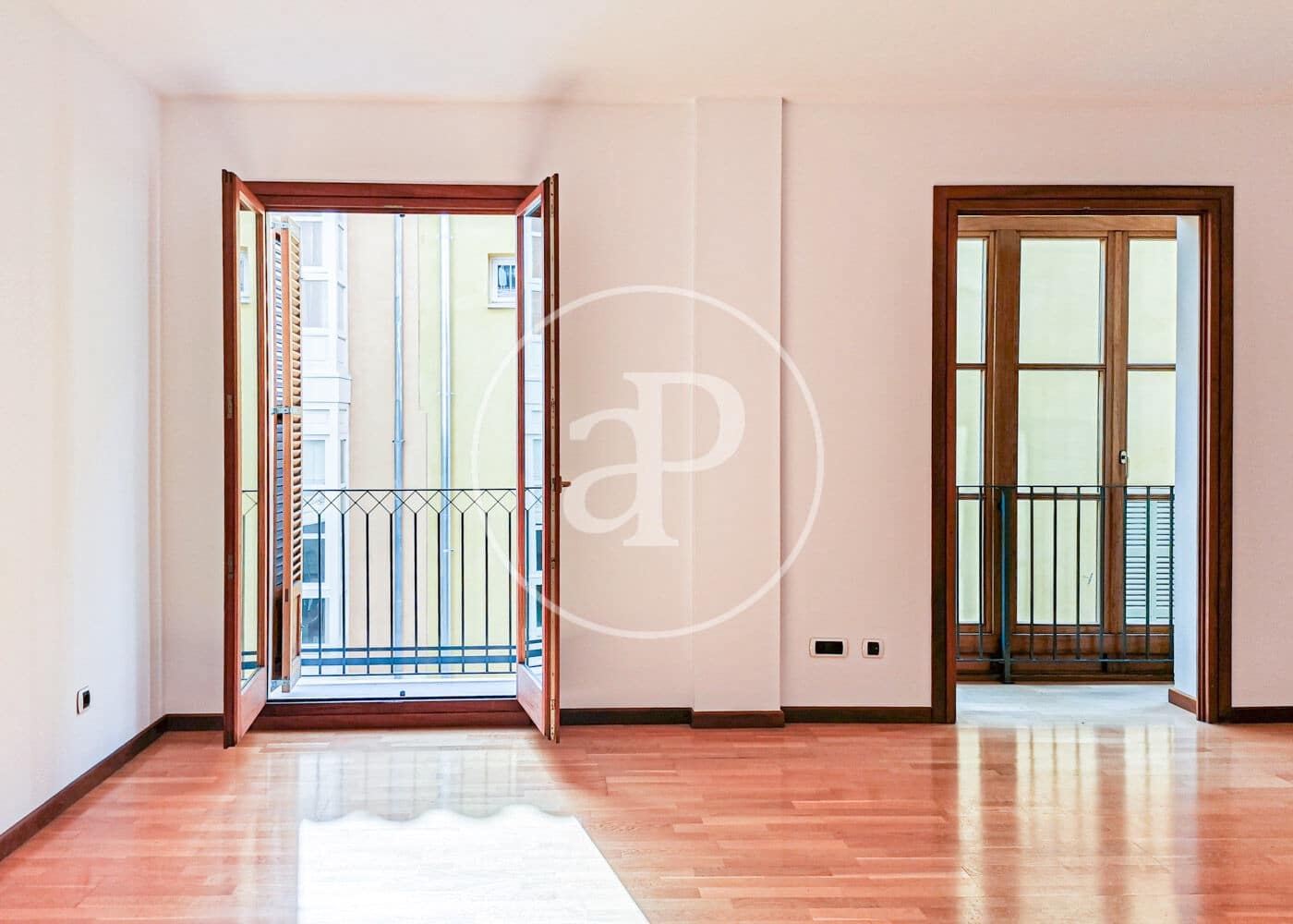 3 soveværelse Lejlighed til leje i Palma de Mallorca med garage - € 2.400 (Ref: 10115685)