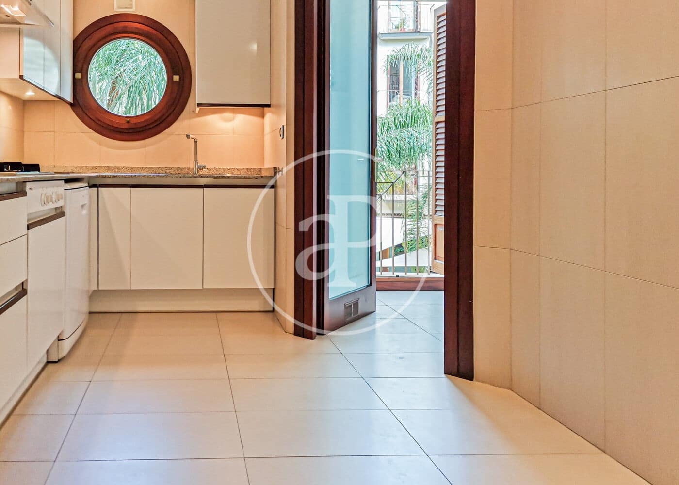 3 soveværelse Lejlighed til leje i Palma de Mallorca med garage - € 2.400 (Ref: 10115685)