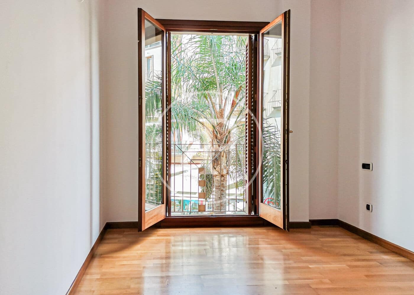 3 soveværelse Lejlighed til leje i Palma de Mallorca med garage - € 2.400 (Ref: 10115685)