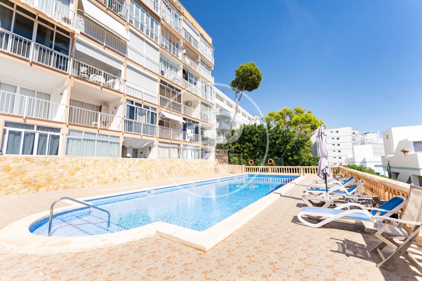 1 sovrum Lägenhet att hyra i Santa Ponsa med pool - 1 200 € (Ref: 10119960)