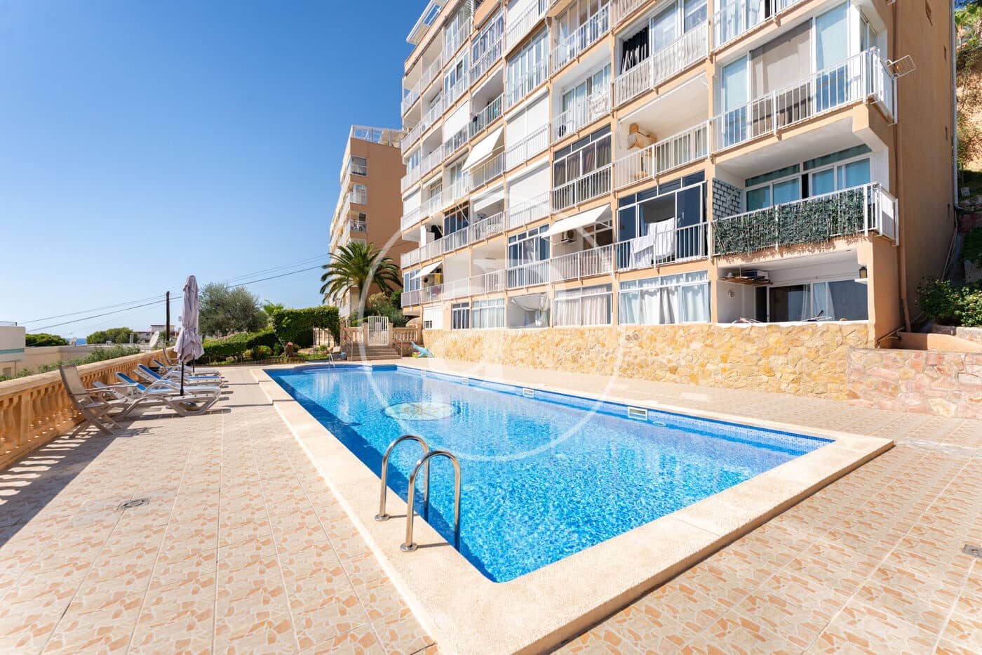 1 sovrum Lägenhet att hyra i Santa Ponsa med pool - 1 200 € (Ref: 10119961)