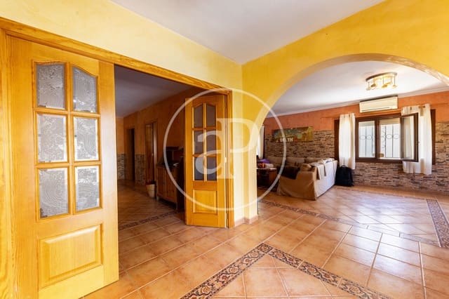 6 Zimmer Villa zu verkaufen in Palmanova, Calvià mit Pool Garage - 1.590.000 € (Ref: 10124461)