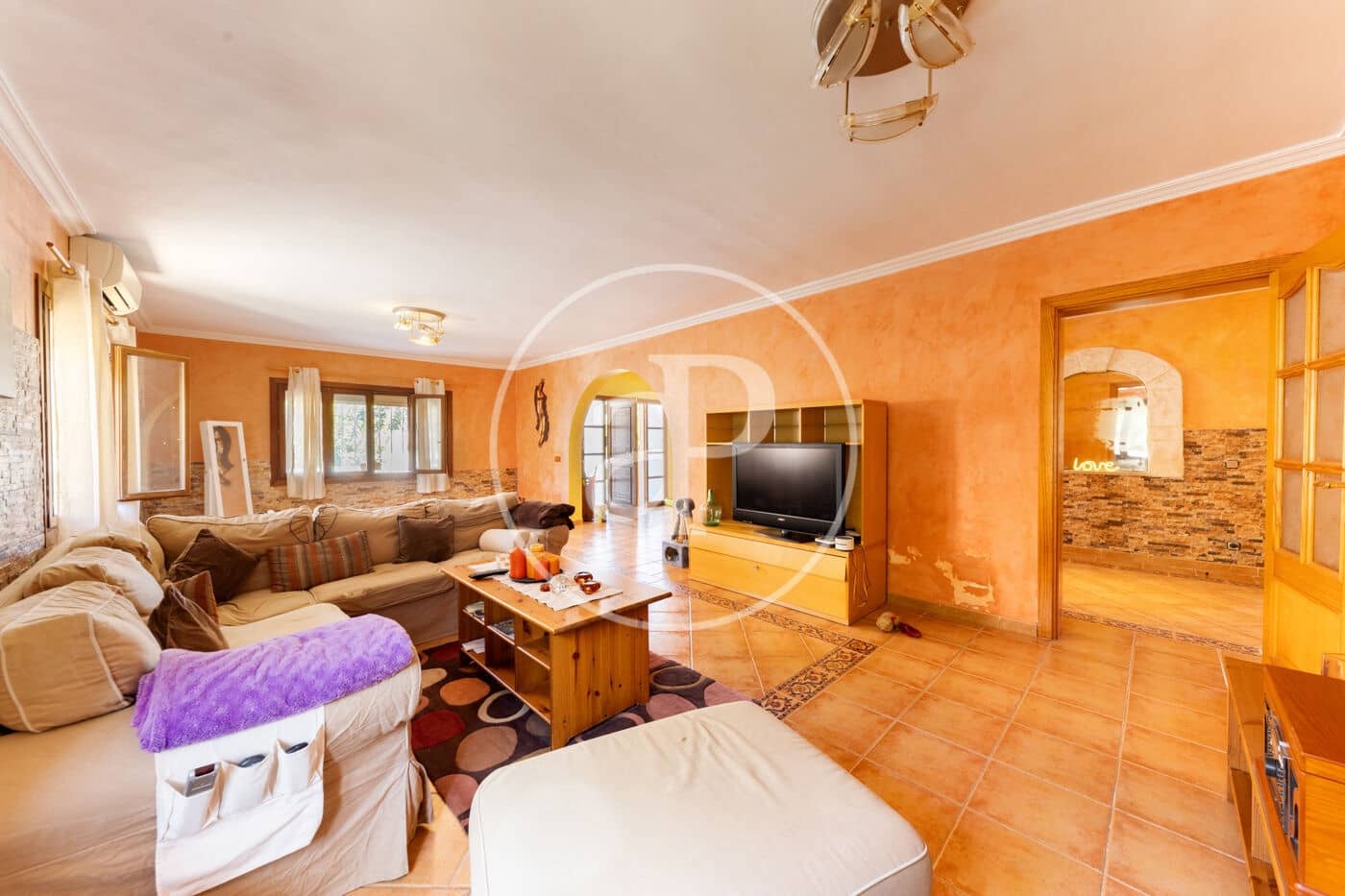 6 bedroom Villa for sale in Palmanova with pool garage - € 1,590,000 (Ref: 10124461)
