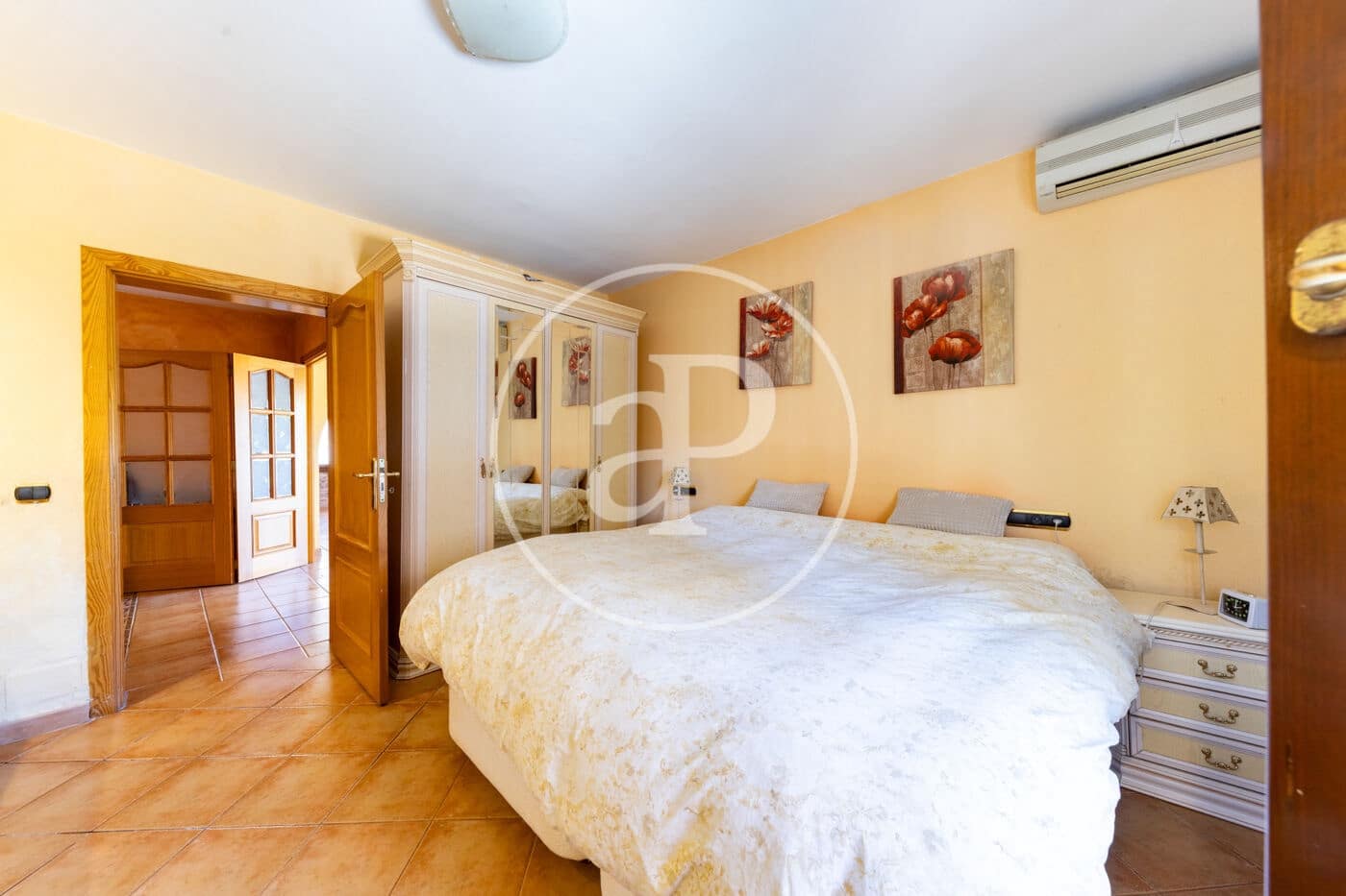 6 bedroom Villa for sale in Palmanova with pool garage - € 1,590,000 (Ref: 10124461)