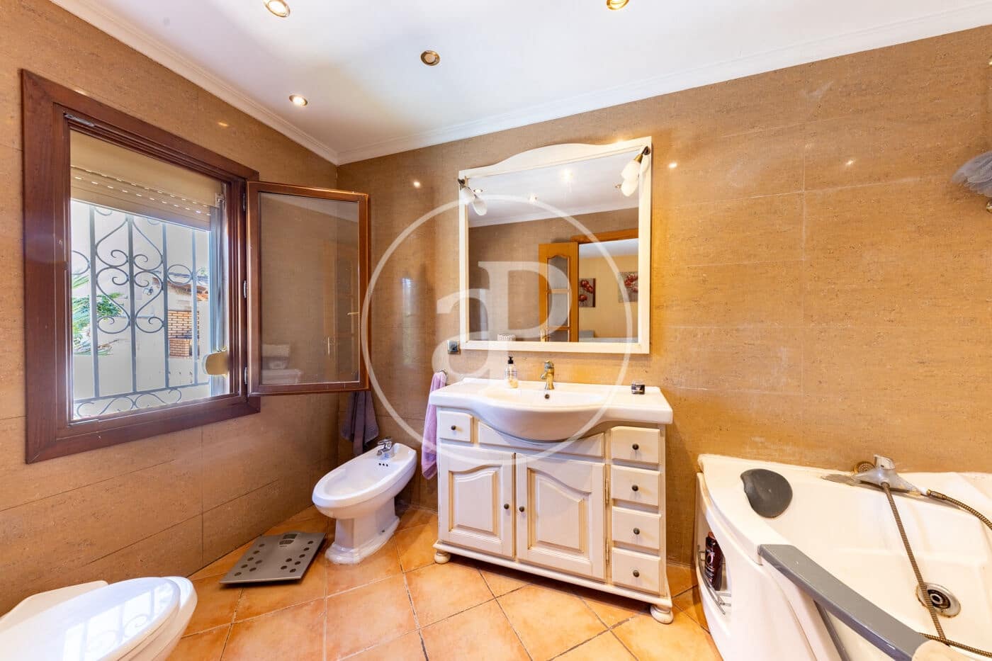 6 bedroom Villa for sale in Palmanova with pool garage - € 1,590,000 (Ref: 10124461)