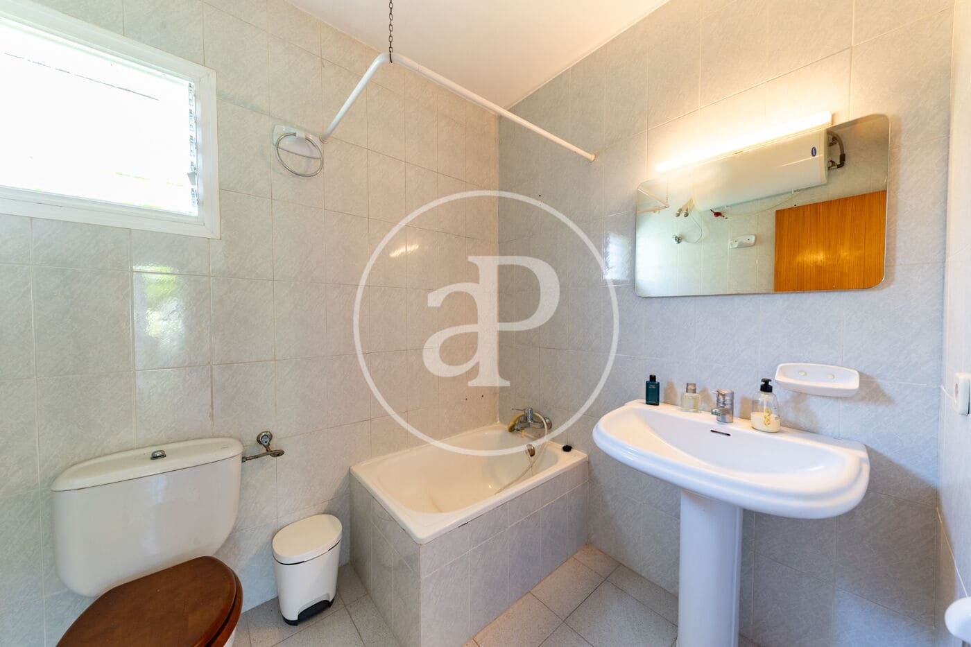 6 bedroom Villa for sale in Palmanova with pool garage - € 1,590,000 (Ref: 10124461)