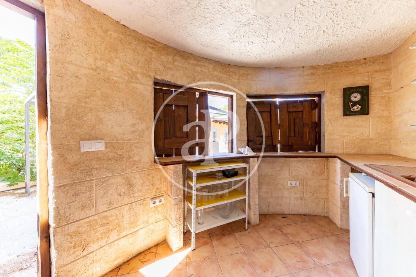 6 bedroom Villa for sale in Palmanova with pool garage - € 1,590,000 (Ref: 10124461)