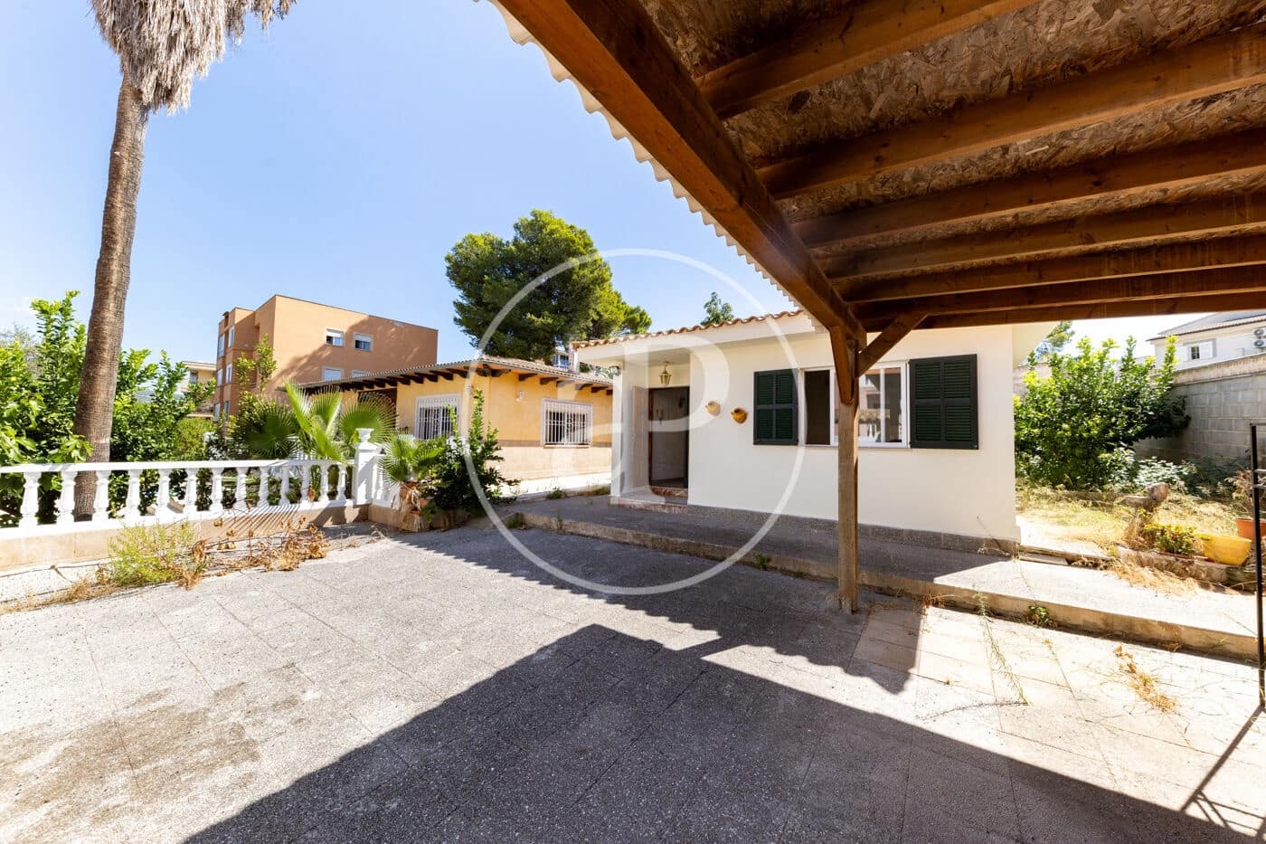6 bedroom Villa for sale in Palmanova with pool garage - € 1,590,000 (Ref: 10124461)
