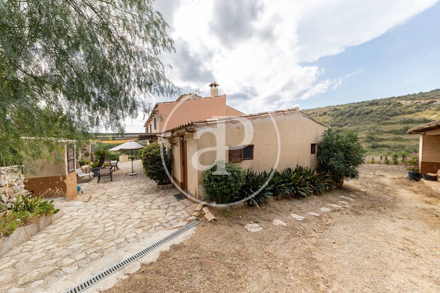 5 chambre Finca/Maison de Campagne à vendre à Manacor avec piscine garage - 990 000 € (Ref: 10142426)