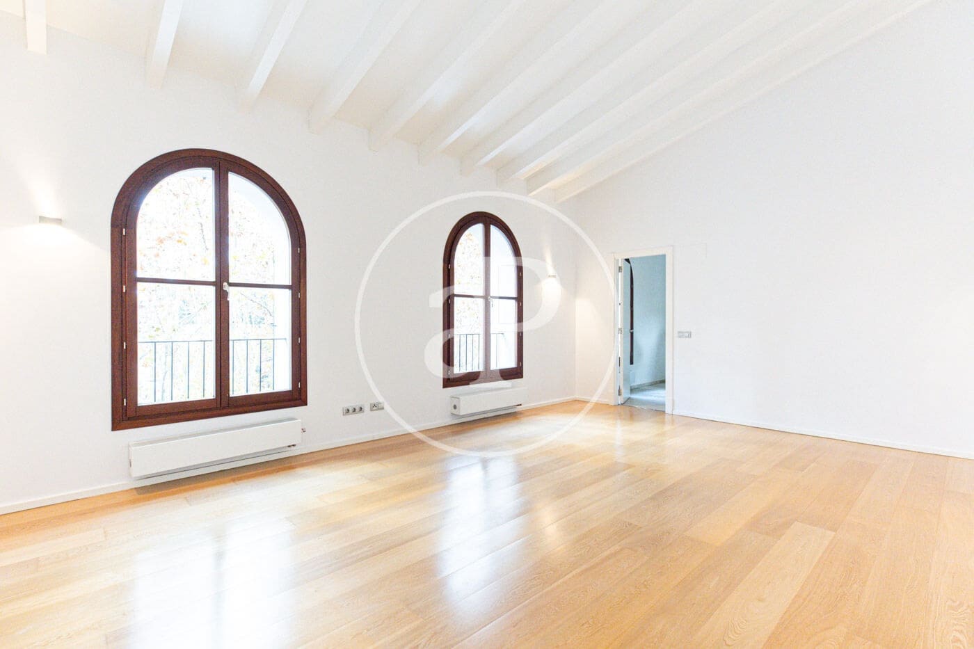 Appartement de 2 chambres à louer à Palma de Mallorca - 2 600 € (Ref: 10147045)