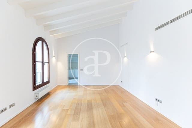 Appartement de 2 chambres à louer à La Missió, Palma de Mallorca - 2 600 € (Ref: 10147045)