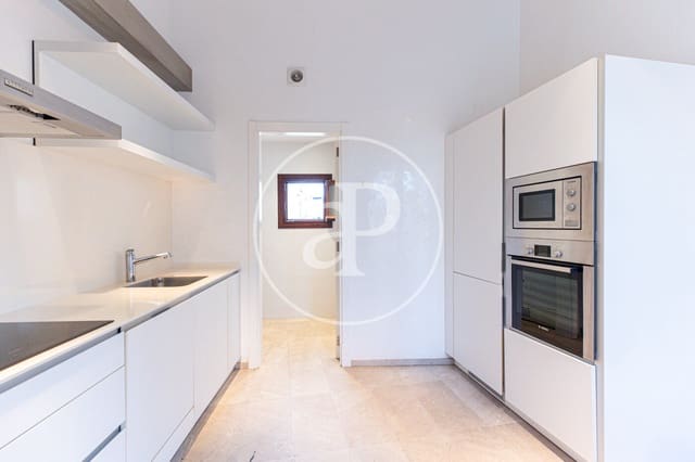 Appartement de 2 chambres à louer à La Missió, Palma de Mallorca - 2 600 € (Ref: 10147045)