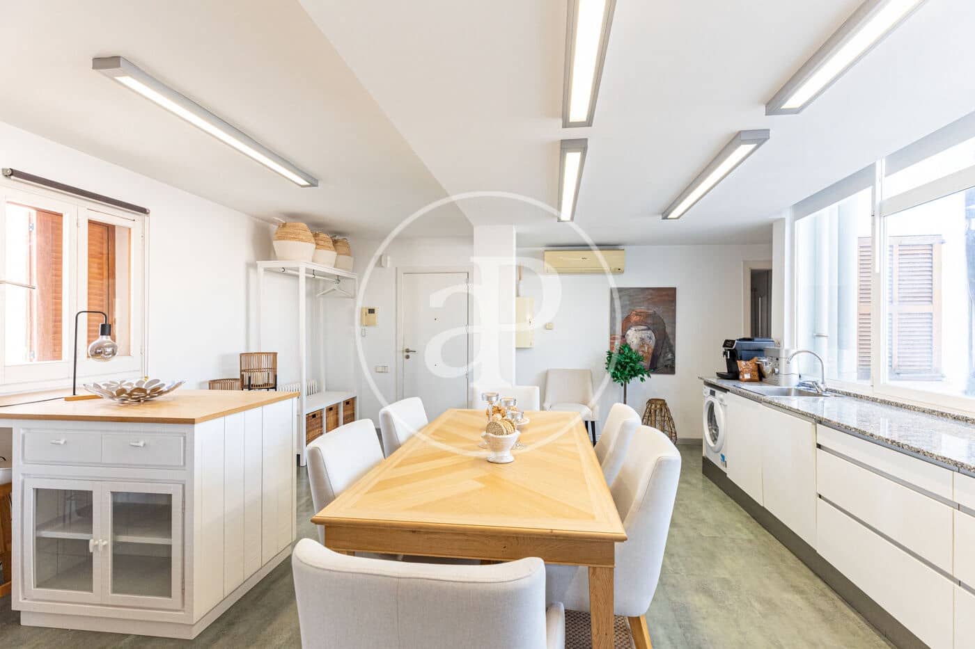 3 sovrum Takvåning att hyra i Palma de Mallorca - 3 300 € (Ref: 10147046)