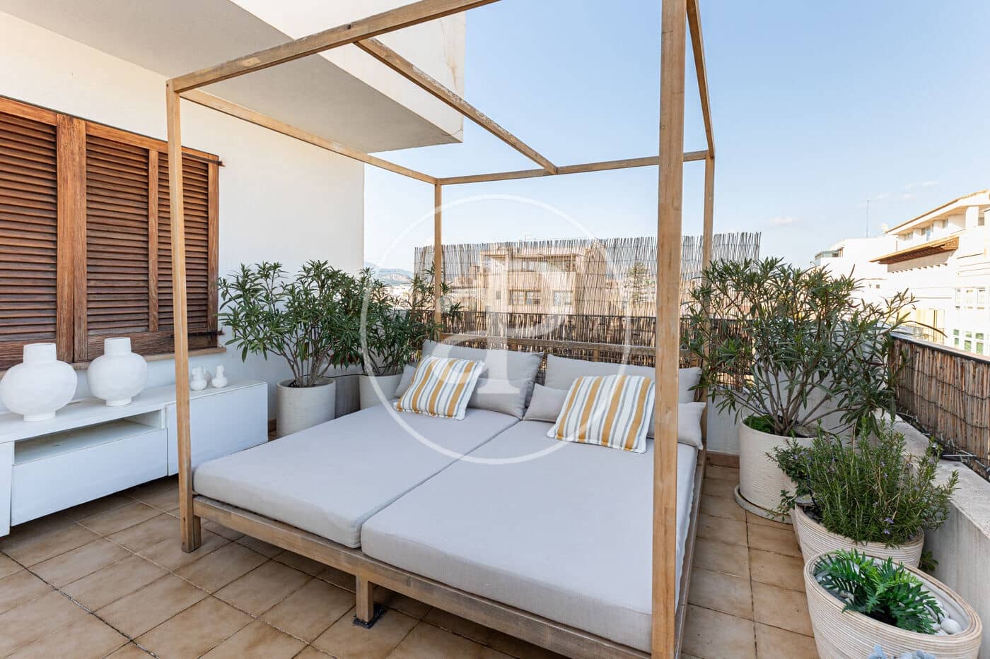 3 sovrum Takvåning att hyra i Palma de Mallorca - 3 300 € (Ref: 10147046)