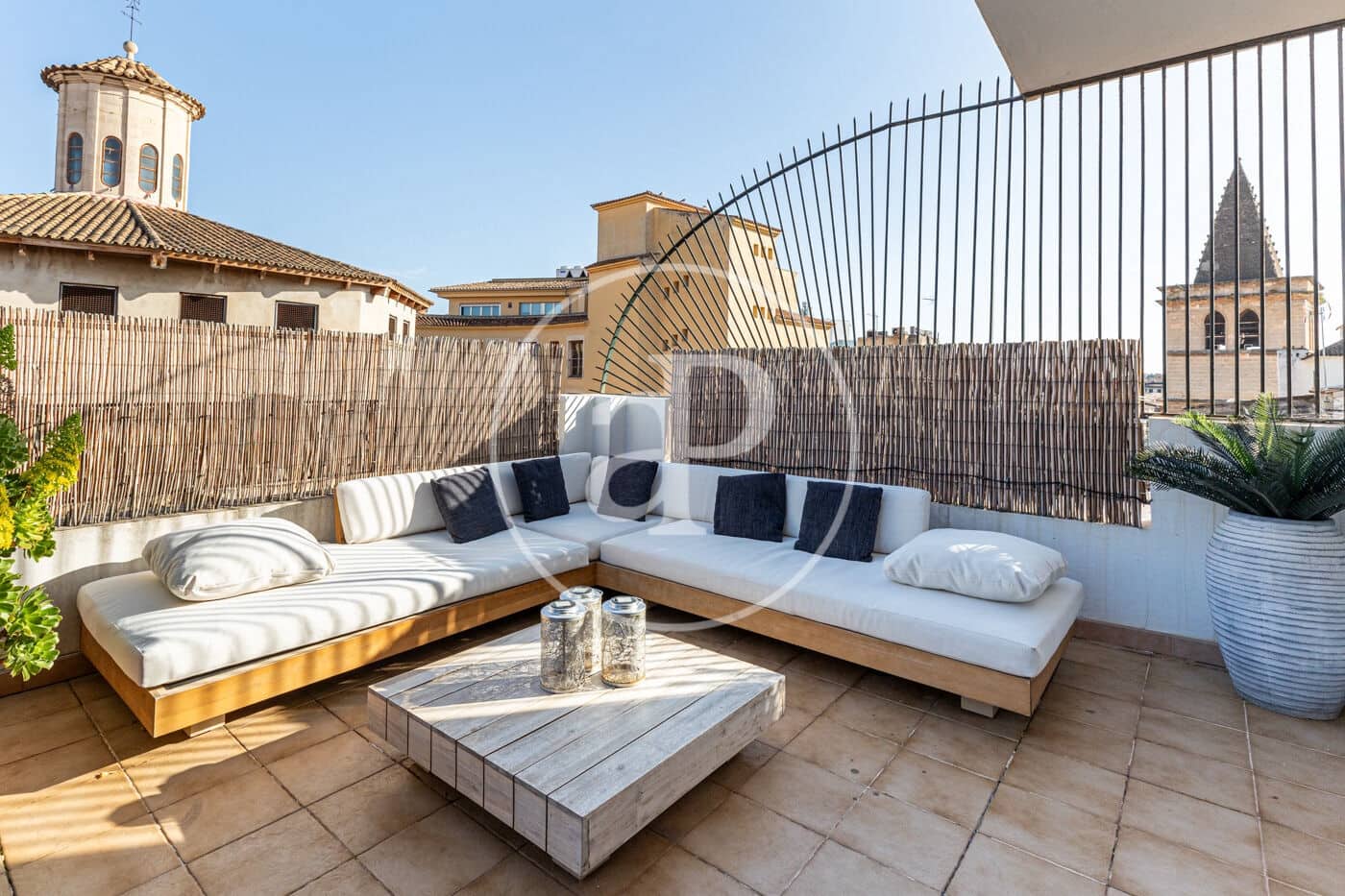 3 sovrum Takvåning att hyra i Palma de Mallorca - 3 300 € (Ref: 10147046)