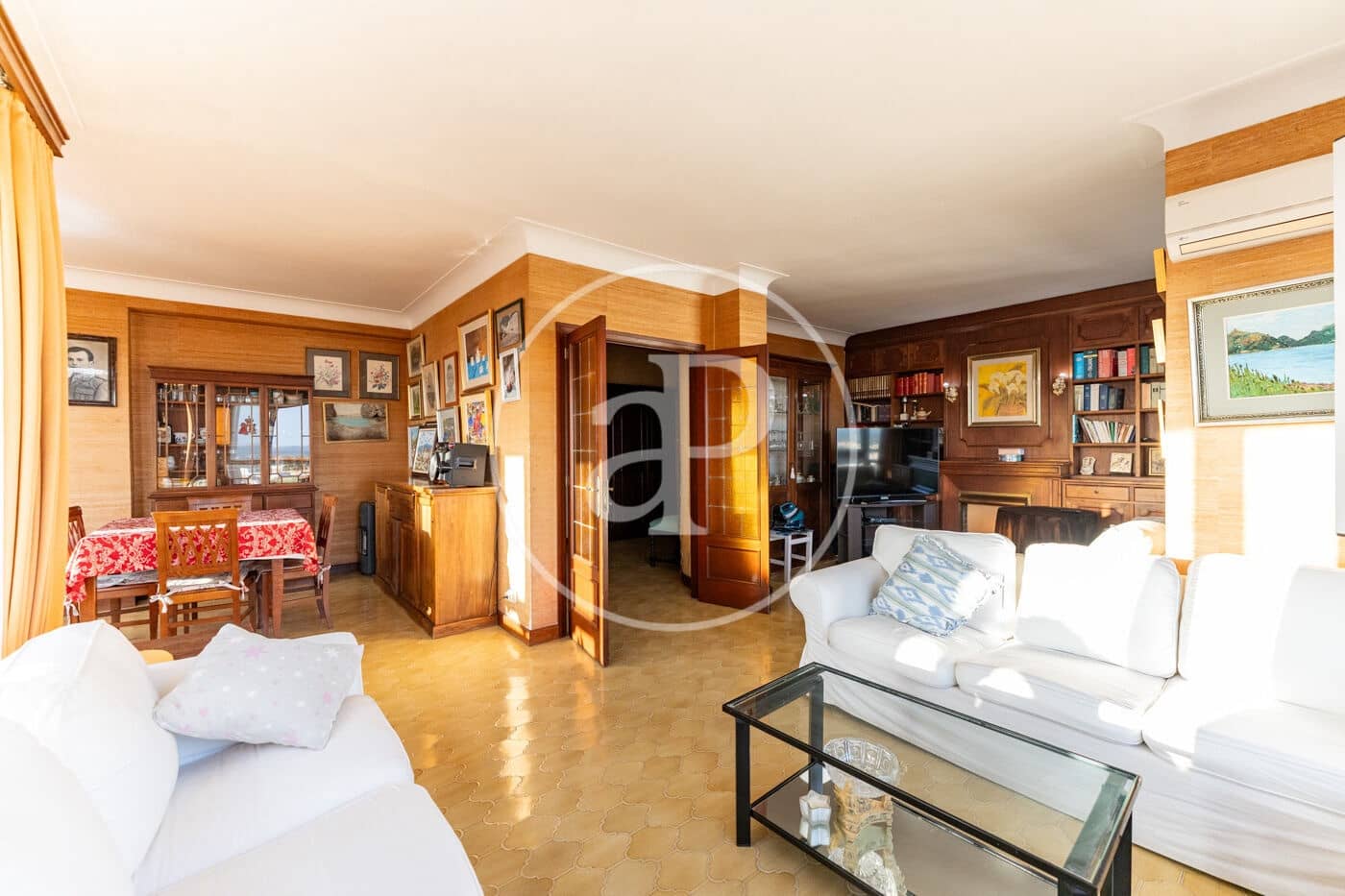 4 makuuhuone Kattohuoneisto myytävänä paikassa Inca mukana 
autotalli - 430 000 € (Ref: 10148812)