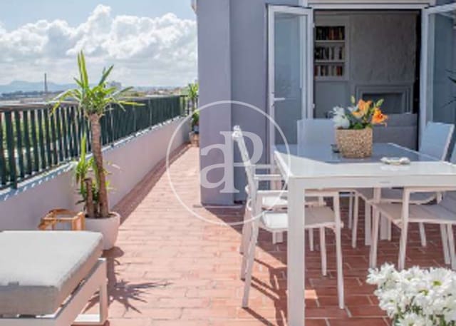 2 soveværelse Lejlighed til salg i Es Molinar / El Molinar, Palma de Mallorca - € 650.000 (Ref: 10148813)