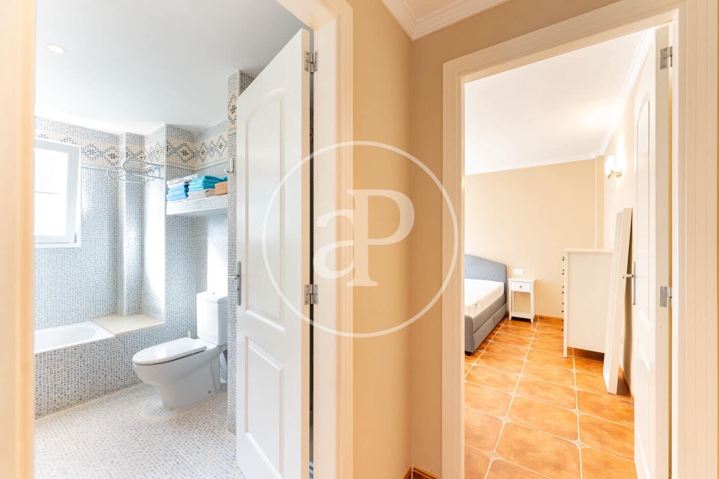 Appartement de 2 chambres à louer à Puig de Ros avec piscine - 1 600 € (Ref: 10155247)