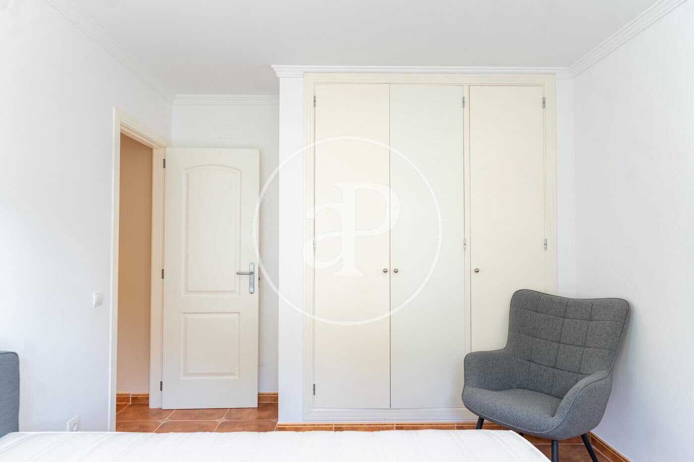 Appartement de 2 chambres à louer à Puig de Ros avec piscine - 1 600 € (Ref: 10155247)