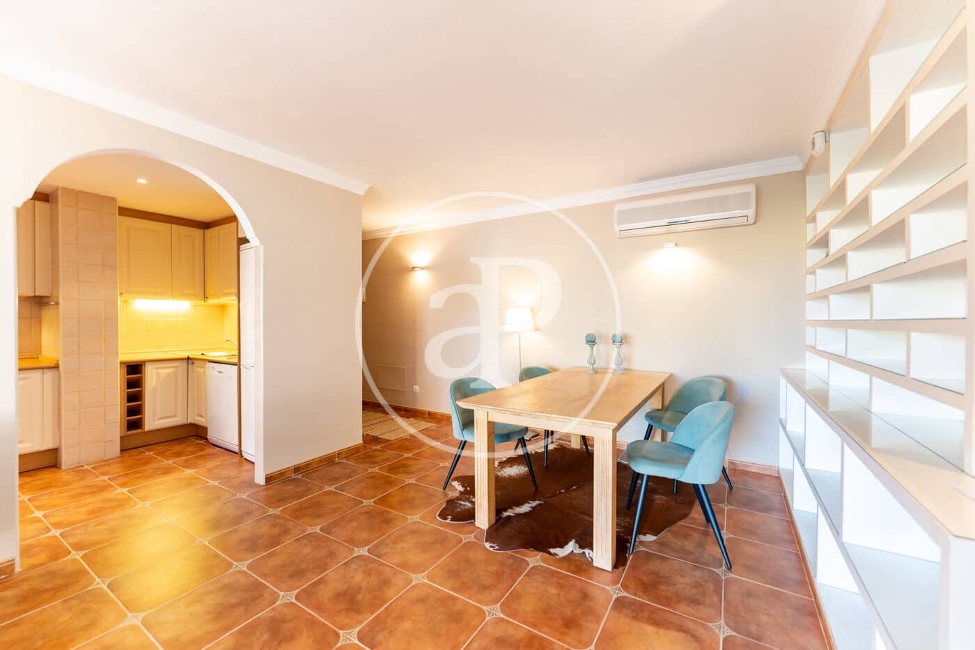 Appartement de 2 chambres à louer à Puig de Ros avec piscine - 1 600 € (Ref: 10155247)