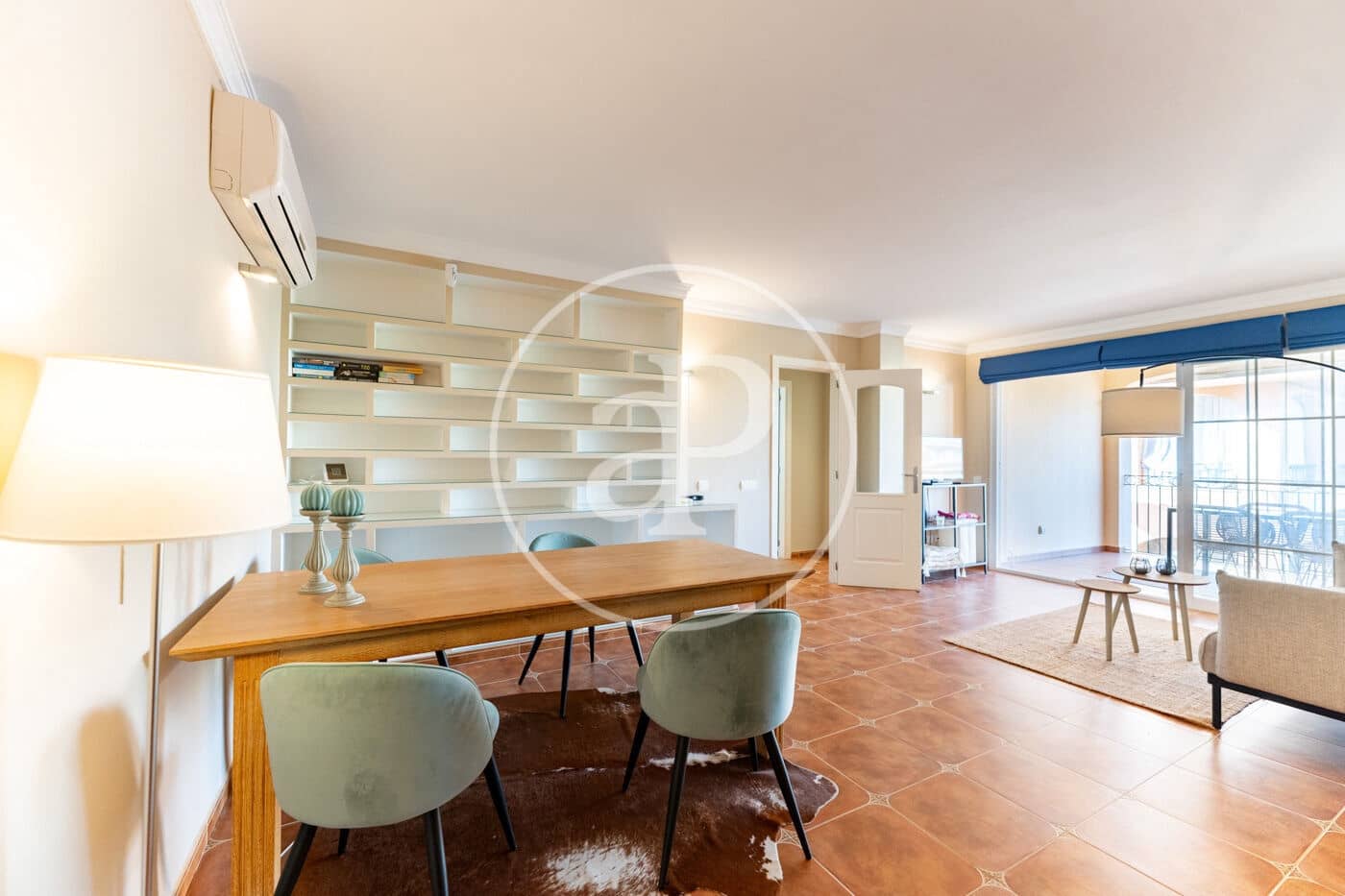 Appartement de 2 chambres à louer à Puig de Ros avec piscine - 1 600 € (Ref: 10155247)