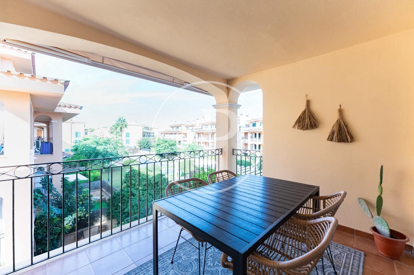 Appartement de 2 chambres à louer à Puig de Ros avec piscine - 1 600 € (Ref: 10155247)