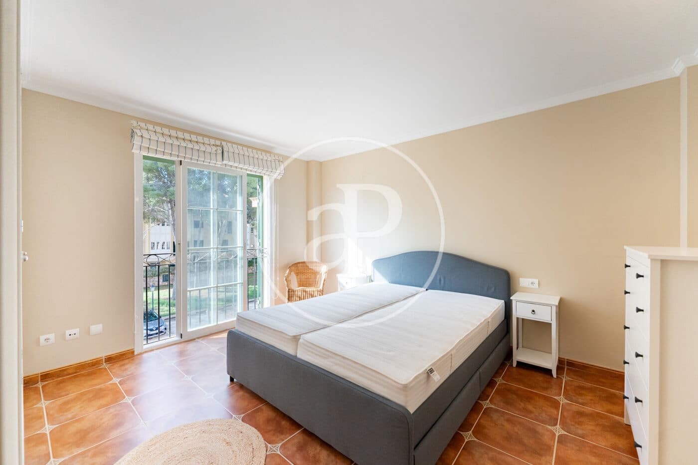 Appartement de 2 chambres à louer à Puig de Ros avec piscine - 1 600 € (Ref: 10155247)