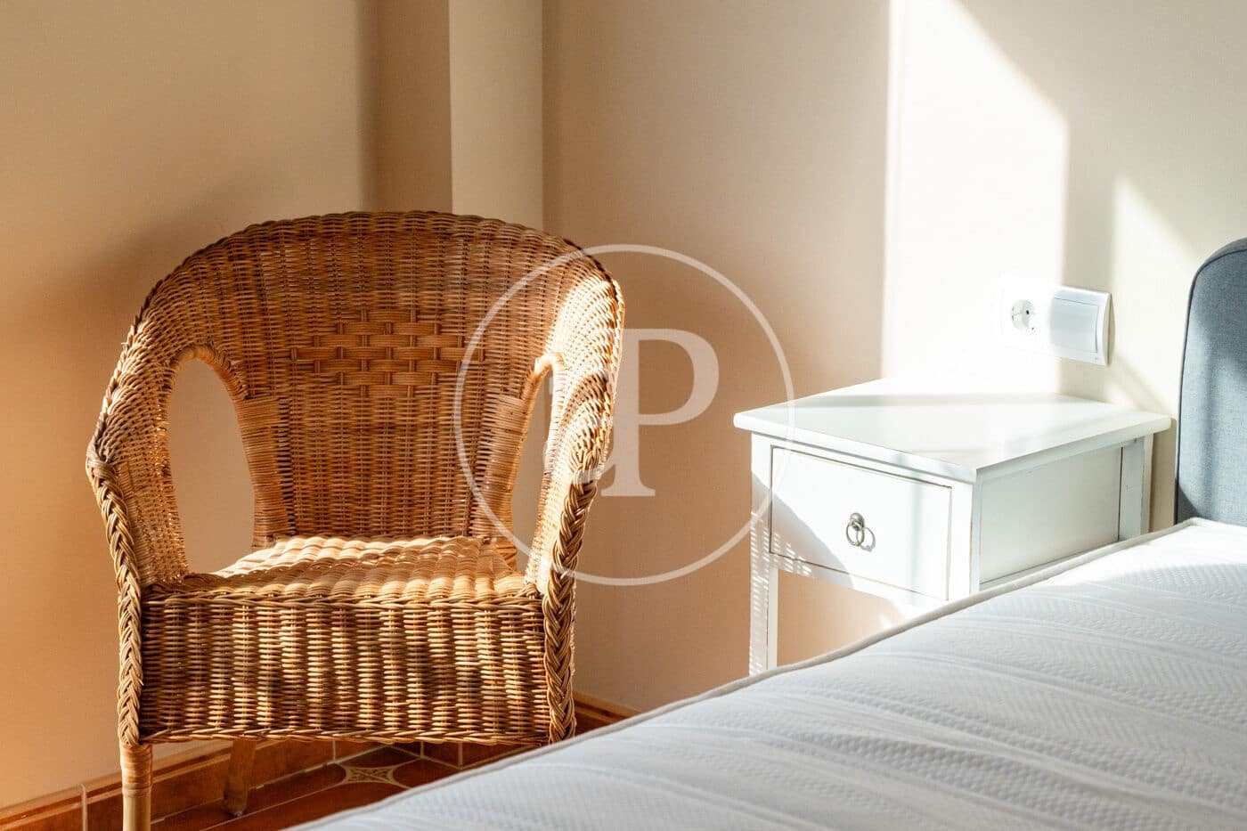 Appartement de 2 chambres à louer à Puig de Ros avec piscine - 1 600 € (Ref: 10155247)