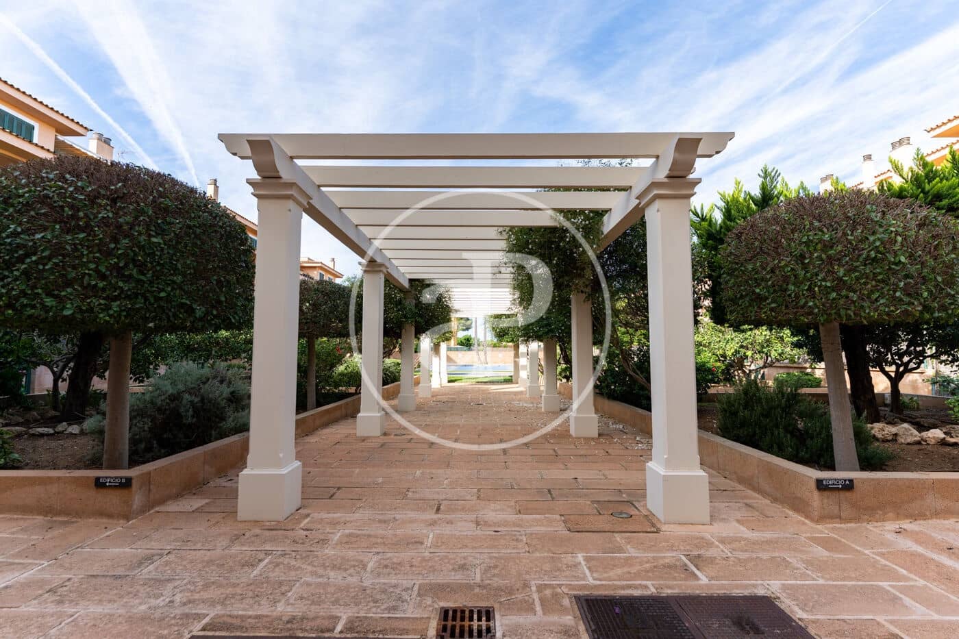 Appartement de 2 chambres à louer à Puig de Ros avec piscine - 1 600 € (Ref: 10155247)